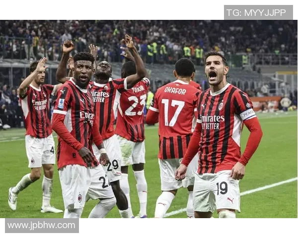 米兰名宿加比亚阻止莱奥脱衣庆祝展现领袖风范和队长责任感 米兰名宿加比亚阻止莱奥脱衣庆祝展现领袖风范和队长责任感